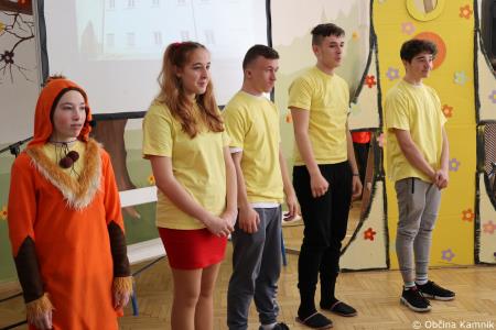 Osnovna šola 27. julij Kamnik že 40 let raste s prepričanjem, da če spoštujemo sebe, bomo znali spoštovati tudi druge (26)